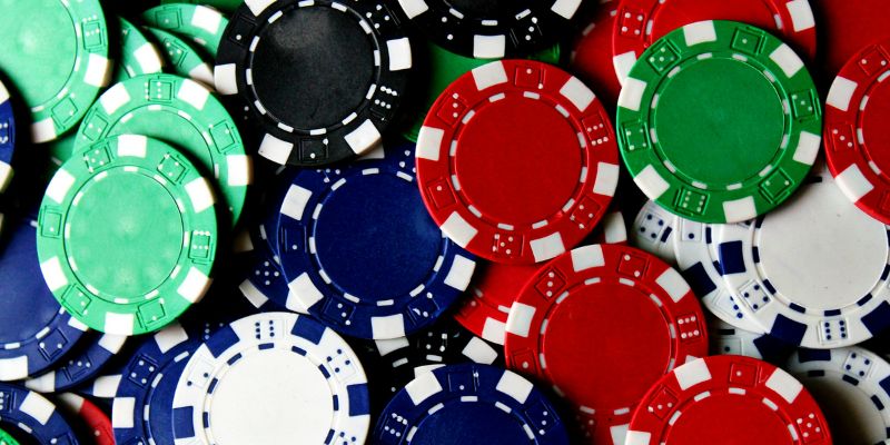 Giá trị của chip casino trong sòng bạc trực tuyến New88